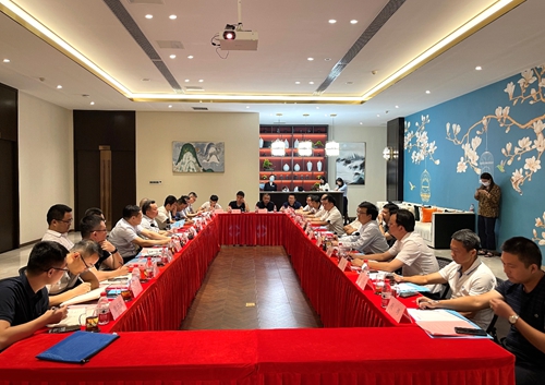 湖南建工地產(chǎn)“建工·象山國際”入圍廣廈獎(jiǎng)候選項(xiàng)目授牌儀式暨綠色建造研討成功舉行