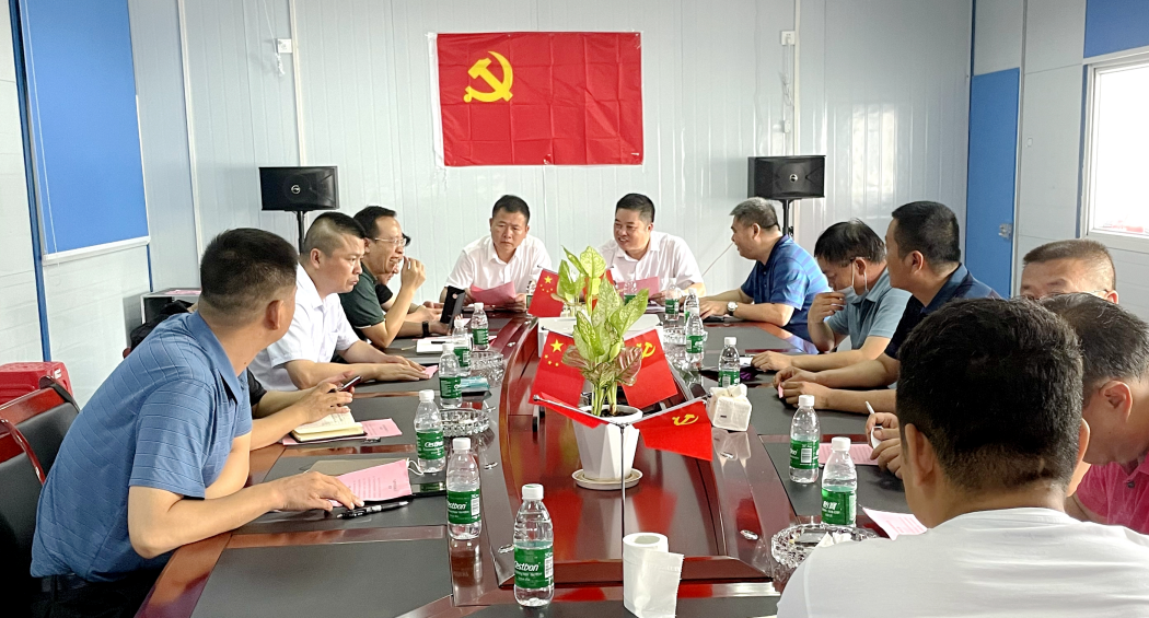 郴州市北湖區(qū)副區(qū)長(zhǎng)曾祥峰率隊(duì)調(diào)研馬家坪棚改項(xiàng)目