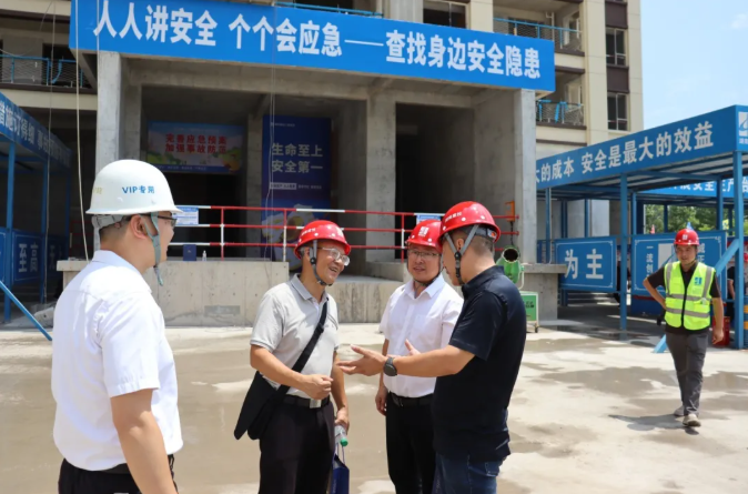 2025年湘潭市建筑工程“安全生產(chǎn)月”啟動儀式暨觀摩交流活動在湖南建投·萬樓湘璽項(xiàng)目隆重舉行